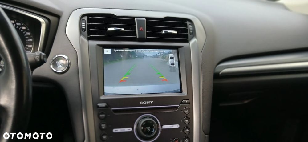 Ford Mondeo 2.0 EcoBlue Titanium - 23