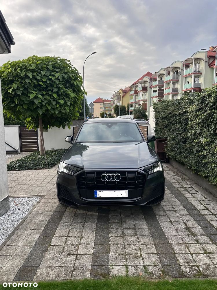Audi Q7 2022 photo 4