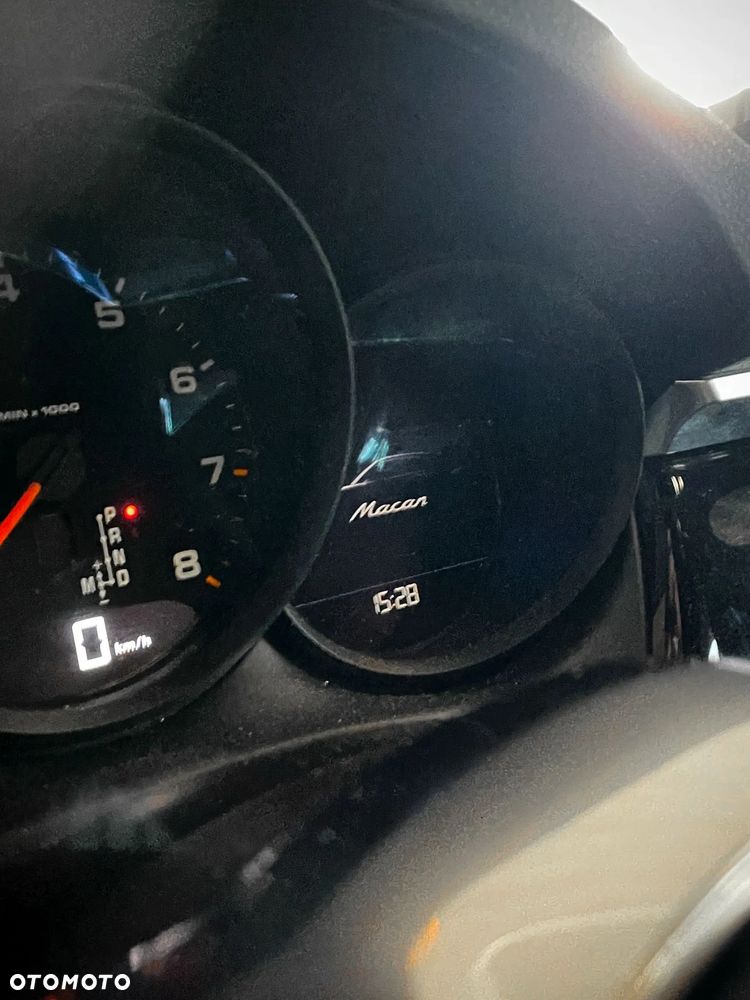 Porsche Macan Standard - 13