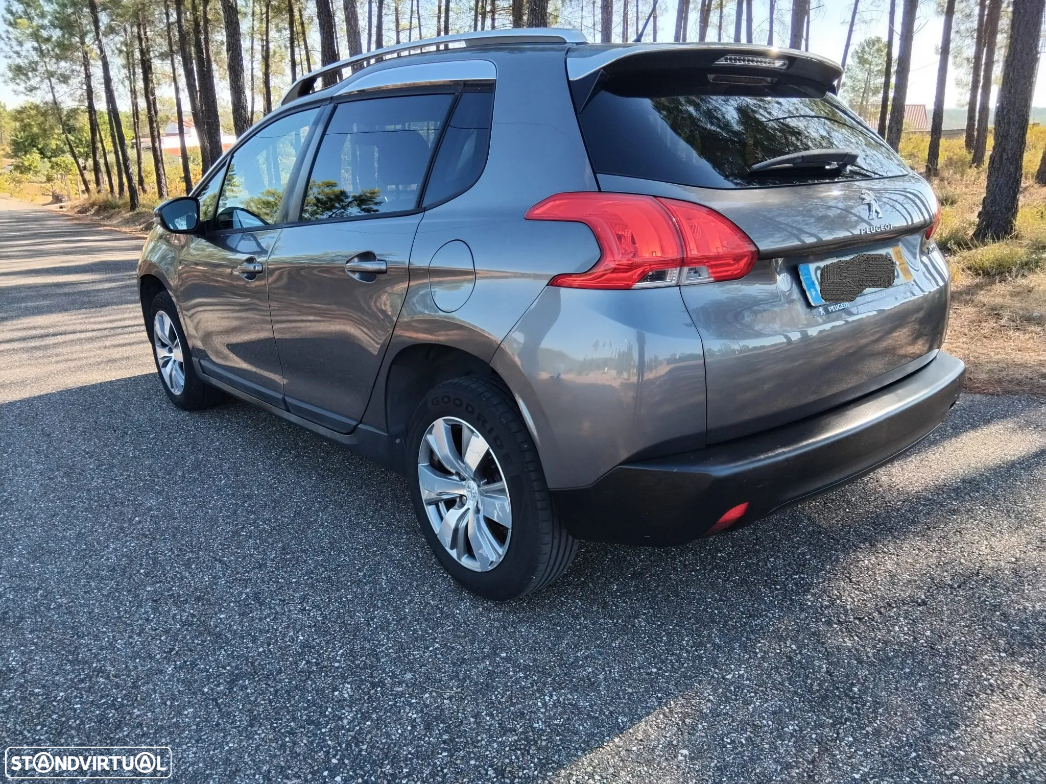 Peugeot 2008 1.4 HDi Allure - 5