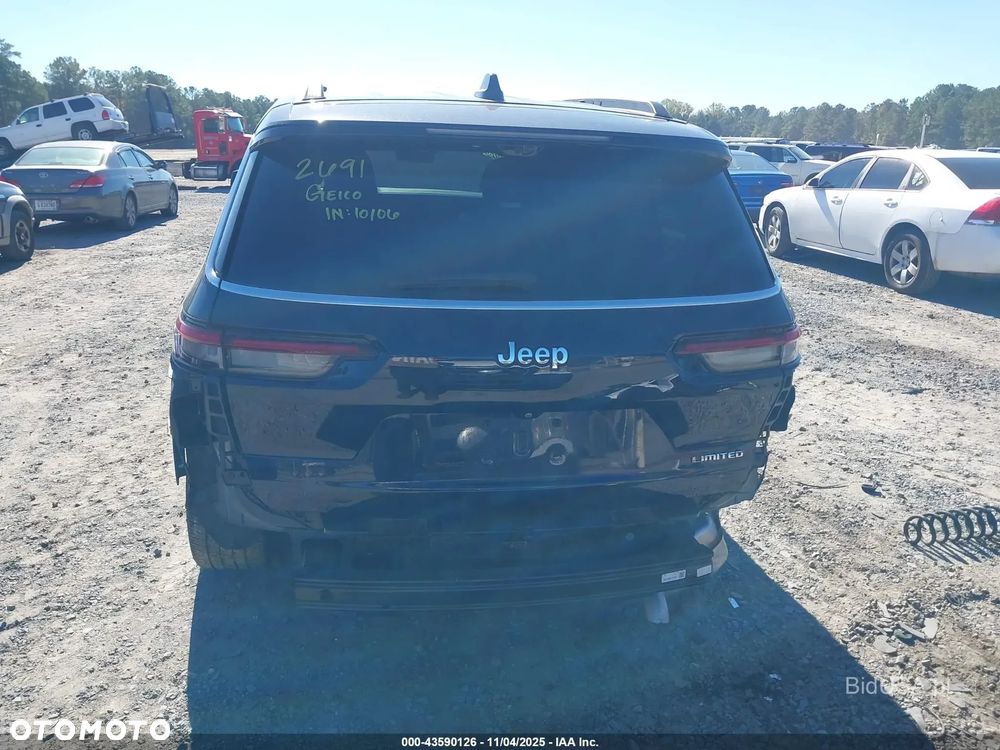 Jeep Grand Cherokee - 9