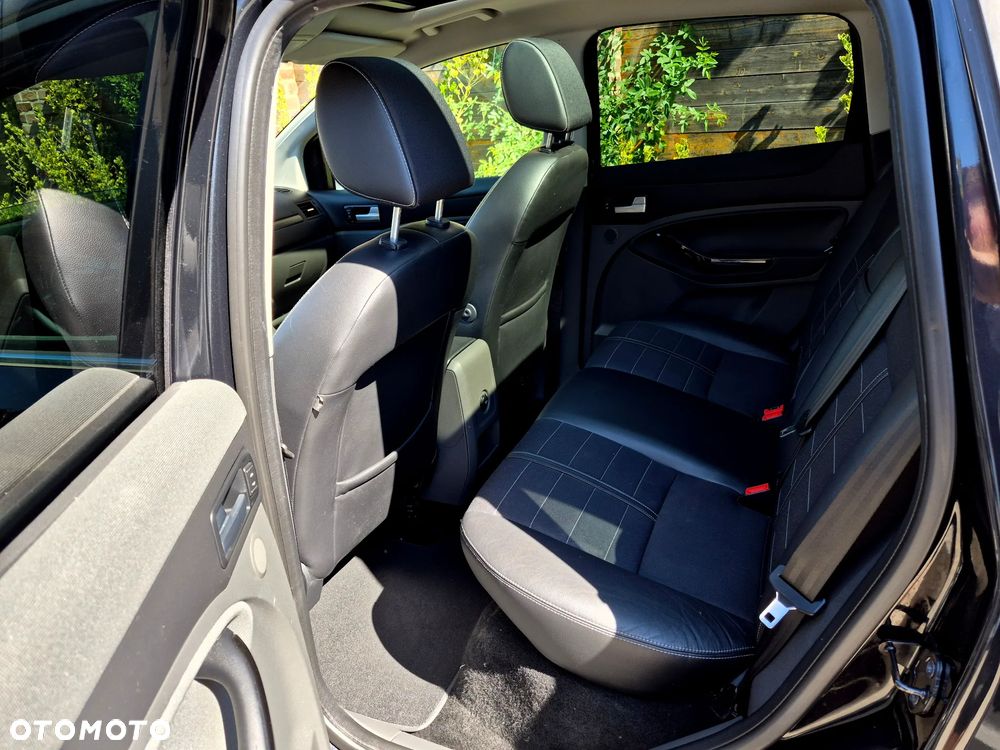 Ford Kuga 2.0 TDCi Titanium - 23