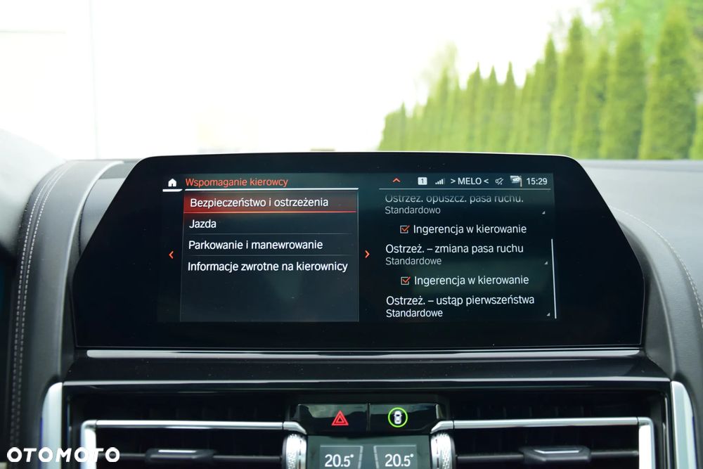 BMW Seria 8 - 38
