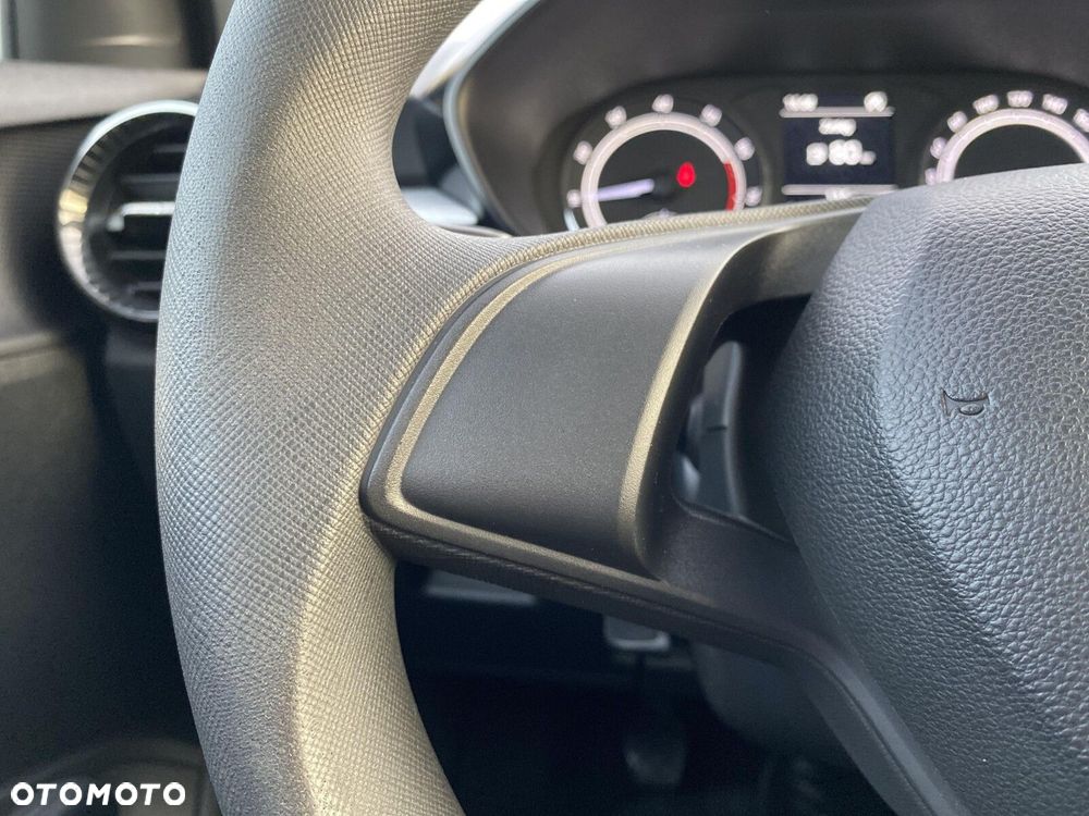 Skoda Fabia 1.0 Ambition - 22