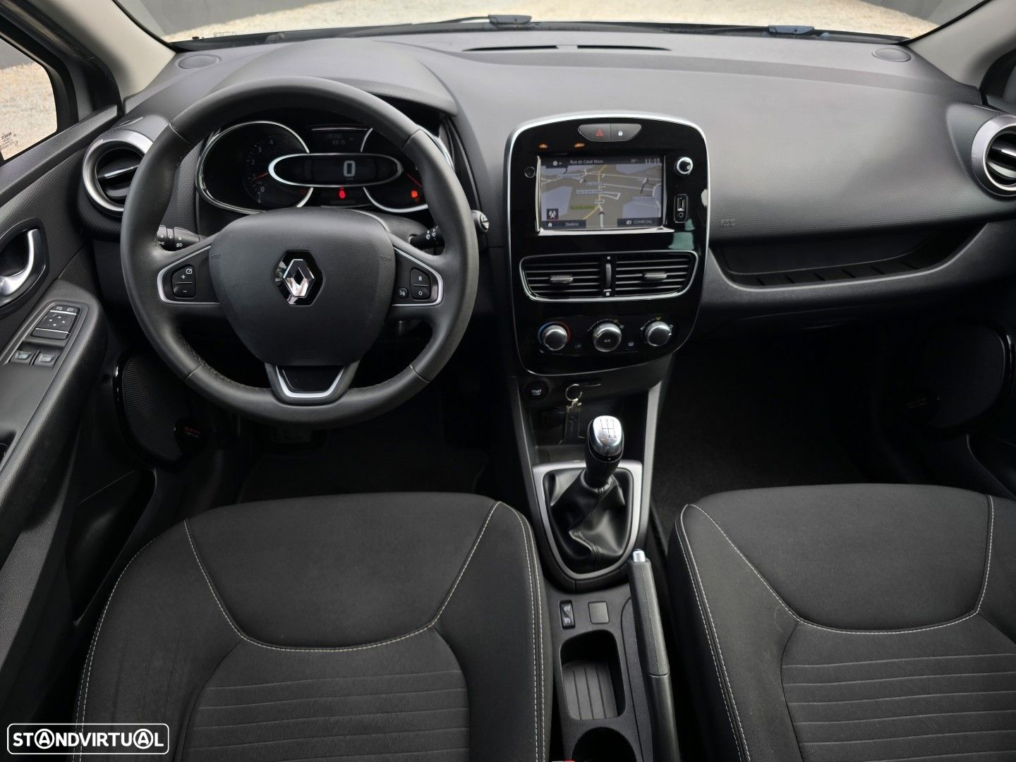 Renault Clio 1.5 dCi Limited - 8