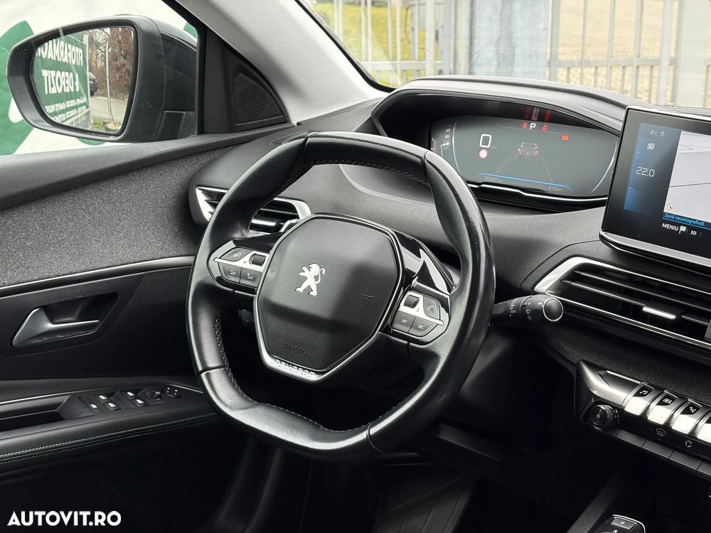 Peugeot 3008 PureTech 130 Stop & Start GPF EAT8 Crossway - 14