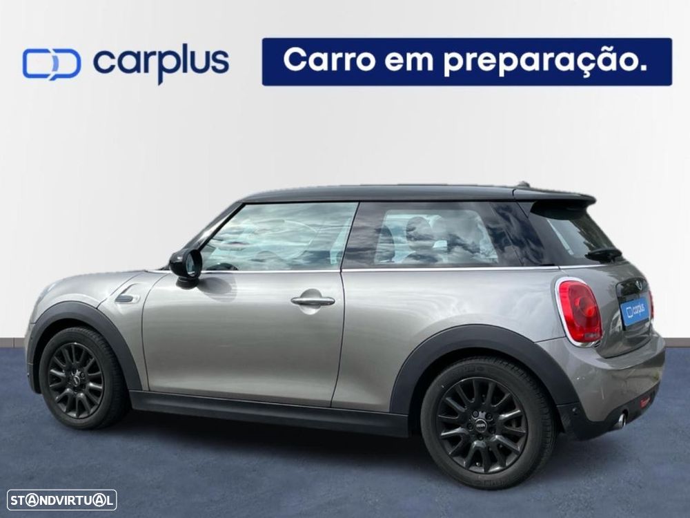 MINI 3 Portas Cooper Auto - 2