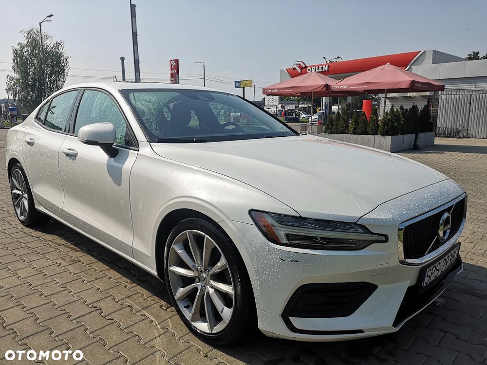 Volvo S60 T5 Momentum Pro - 2