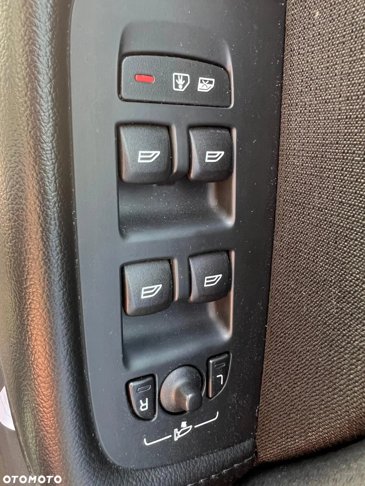 Volvo XC 60 T4 Momentum - 20