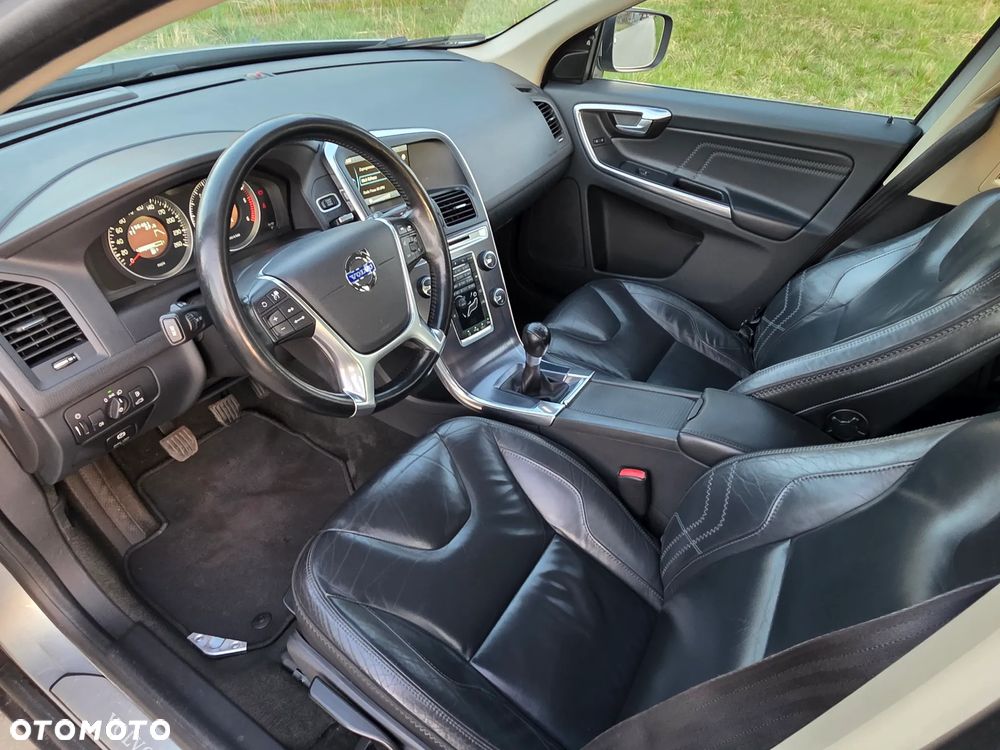 Volvo XC 60 D3 Summum - 4