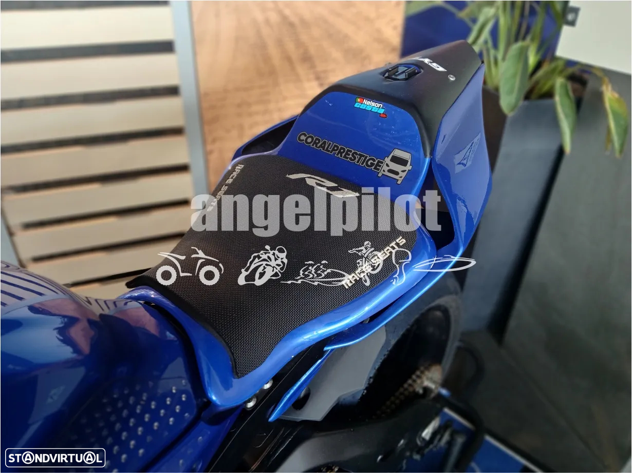 Yamaha YZF R1 GYTR - 5