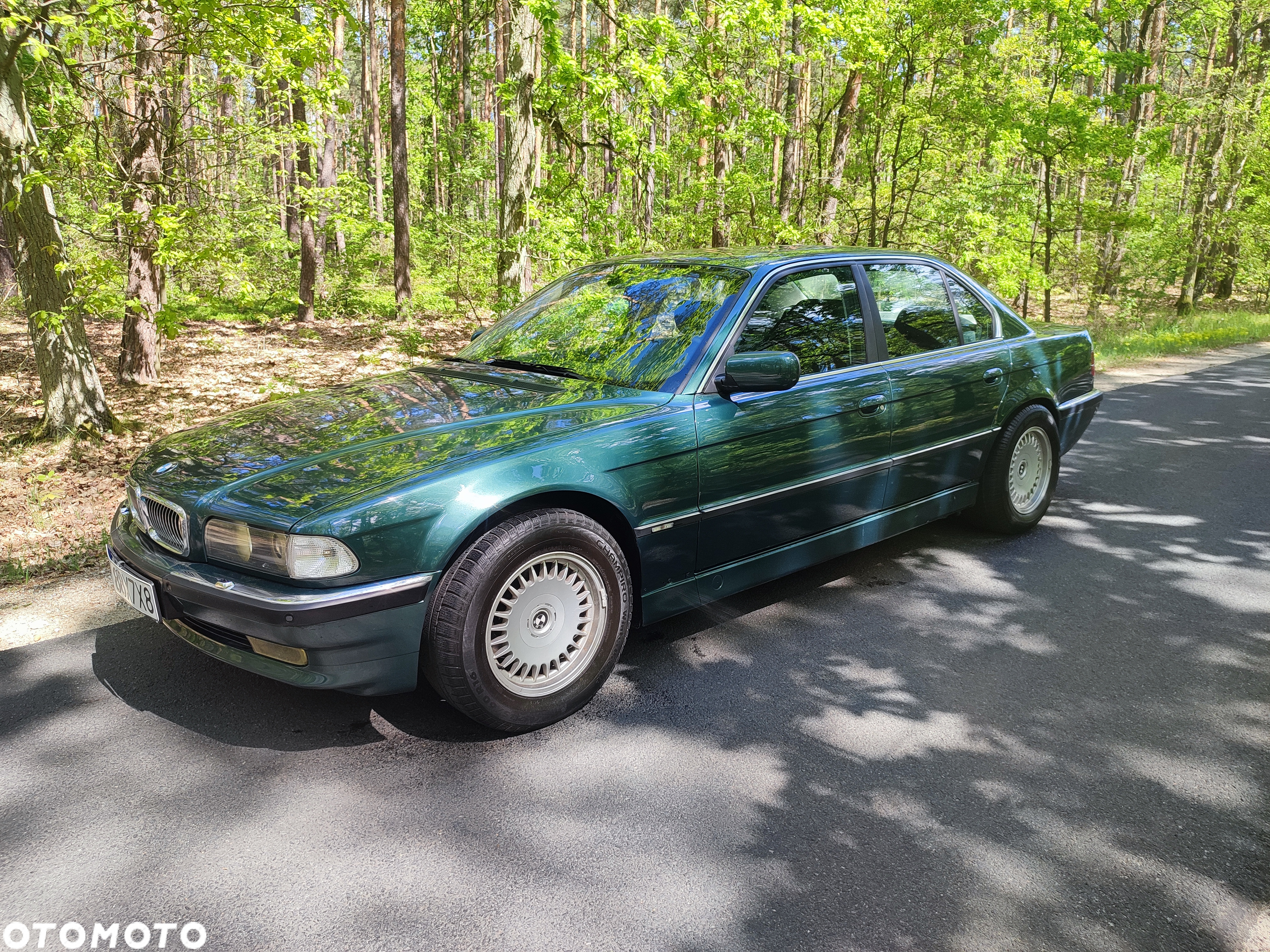 BMW Seria 7 728i L - 8