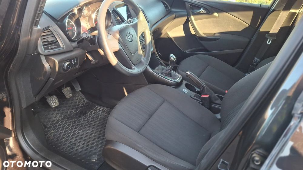 Opel Astra 1.4 T Cosmo - 3