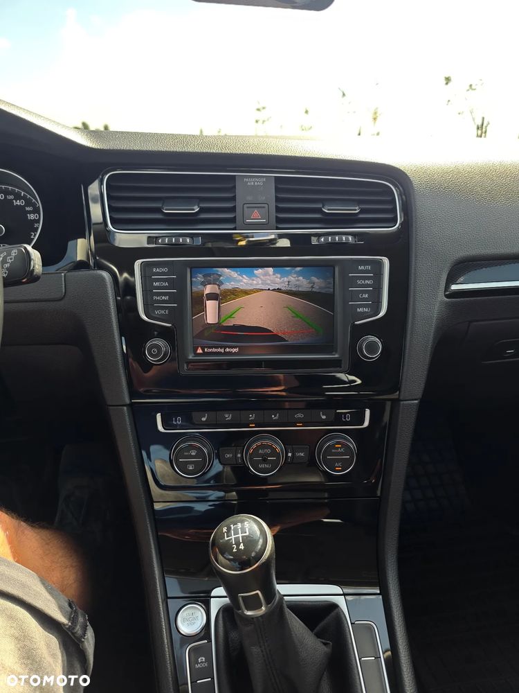 Volkswagen Golf 1.6 TDI BMT Trendline - 16