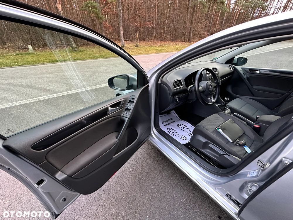 Volkswagen Golf 1.6 Edition - 17
