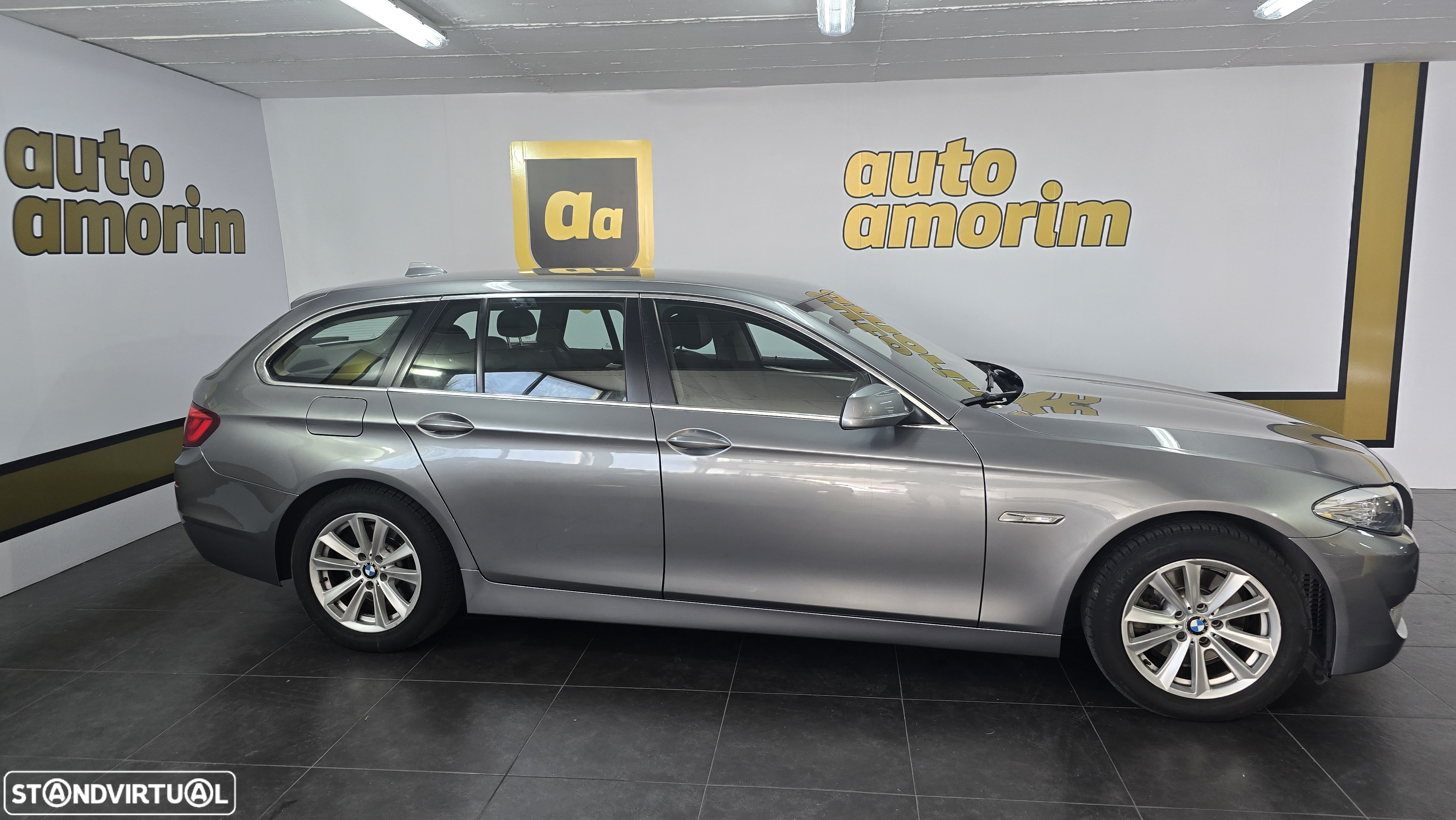 BMW 520 d Exclusive Auto 129g - 4