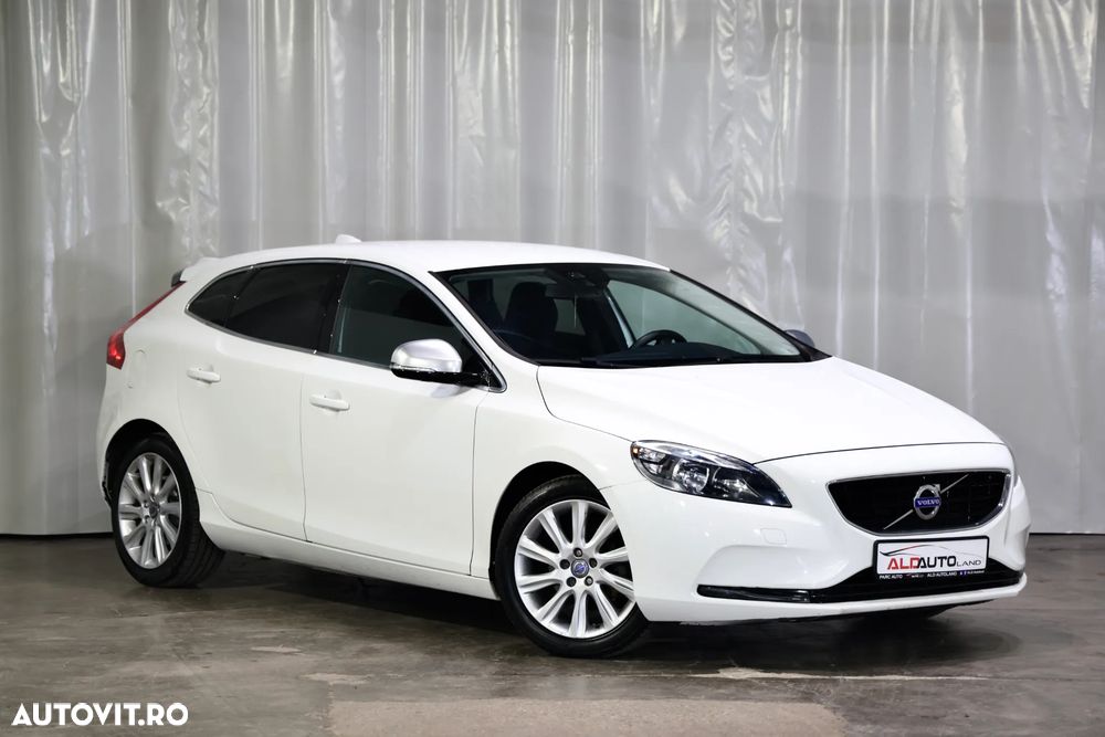 Volvo V40 D2 94g Summum - 4