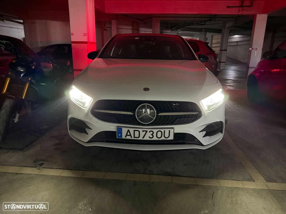 Mercedes-Benz A 250 e AMG Line - 20