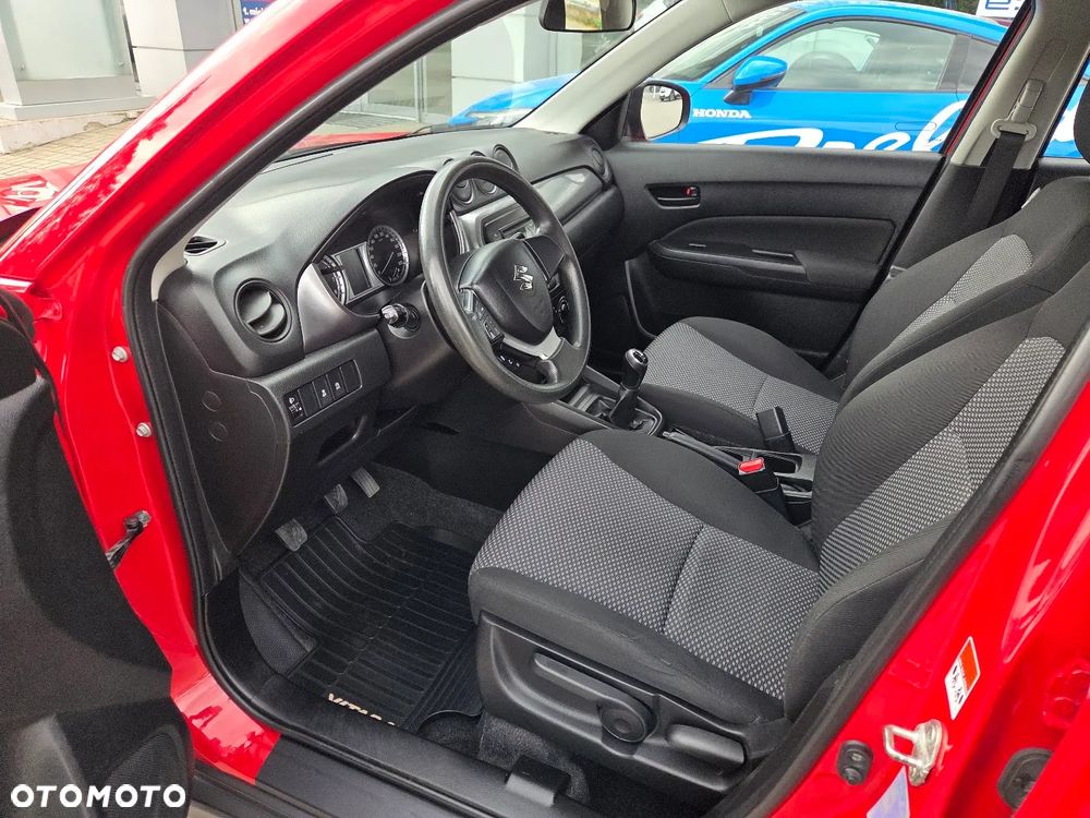 Suzuki Vitara 1.0 Boosterjet Comfort 2WD - 11