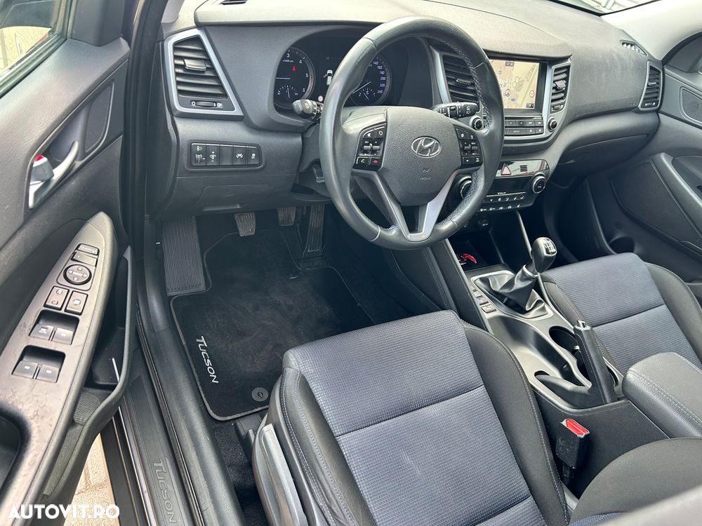 Hyundai Tucson blue 1.7 CRDi 2WD Advantage - 9