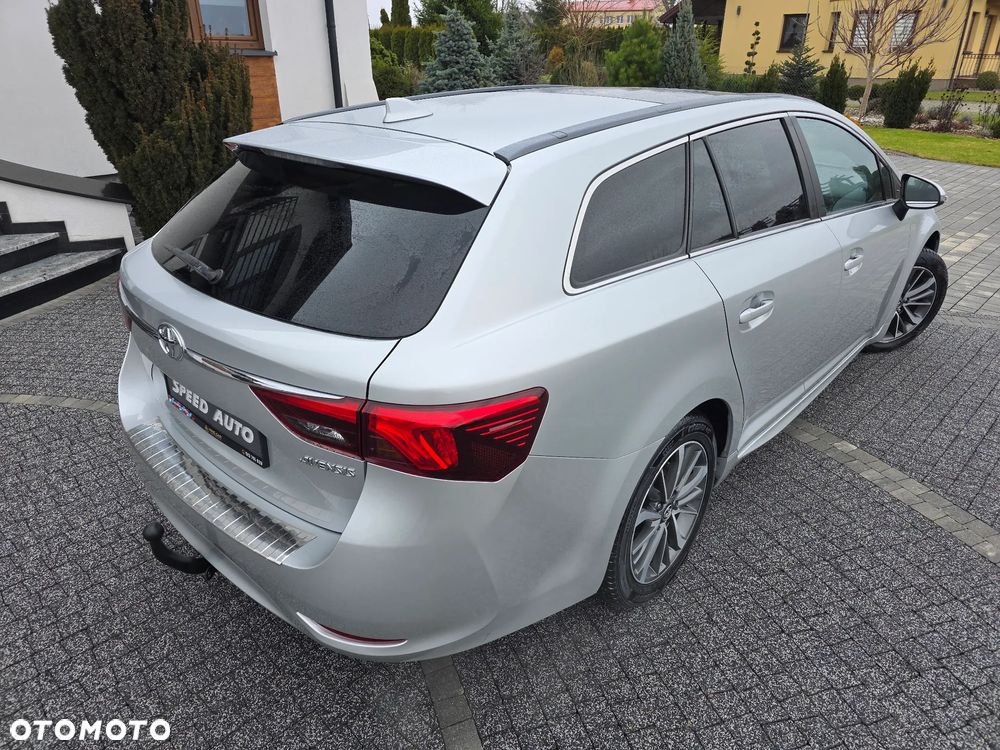 Toyota Avensis Touring Sports 1.8 Multidrive S Executive - 15