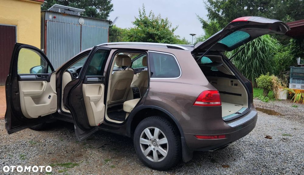 Volkswagen Touareg - 15