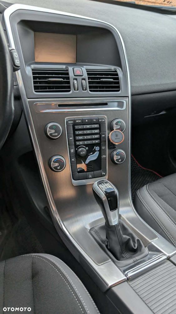 Volvo XC 60 - 3