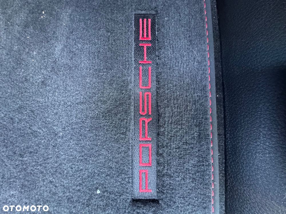 Porsche Macan GTS - 29