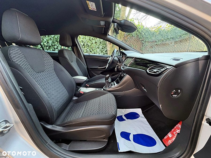 Opel Astra 1.4 Turbo Start/Stop Active - 22