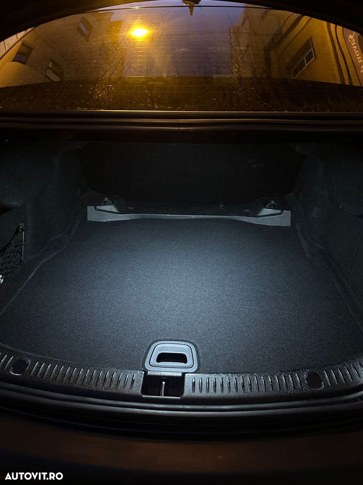 Mercedes-Benz E 200 d 9G-TRONIC Avantgarde - 19