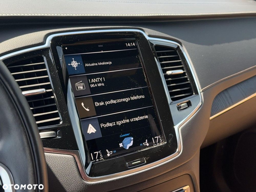 Volvo XC 90 - 21