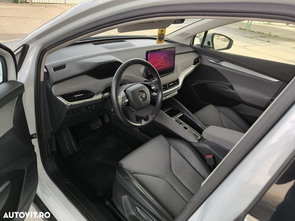 Skoda Enyaq iV 60 Sportline - 11
