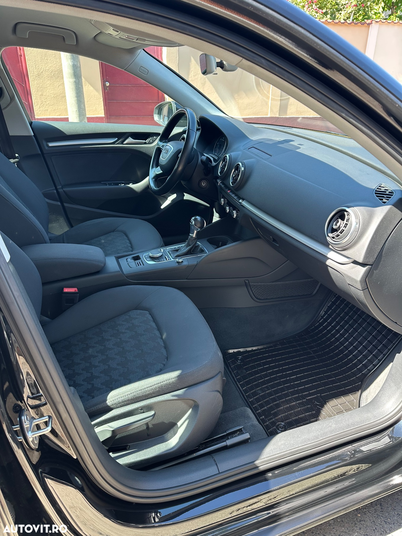 Audi A3 1.6 TDI Sportback (clean diesel) S tronic Ambition - 10