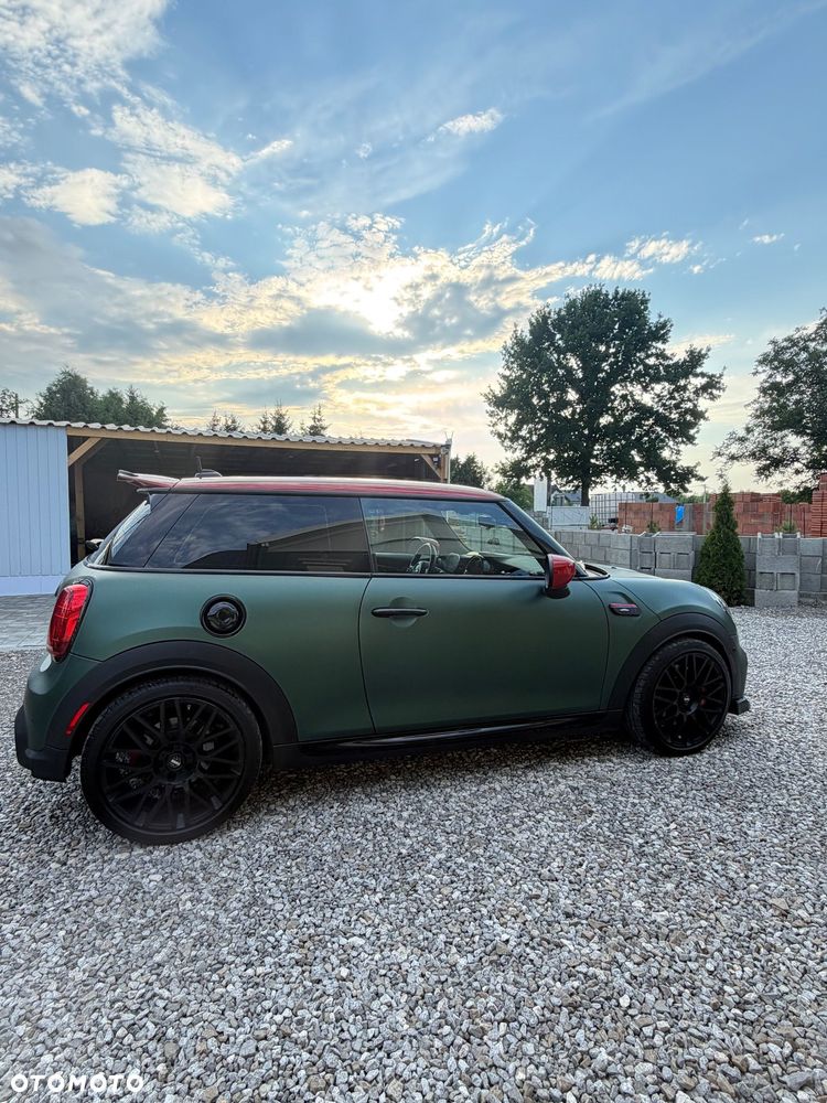 MINI John Cooper Works - 8