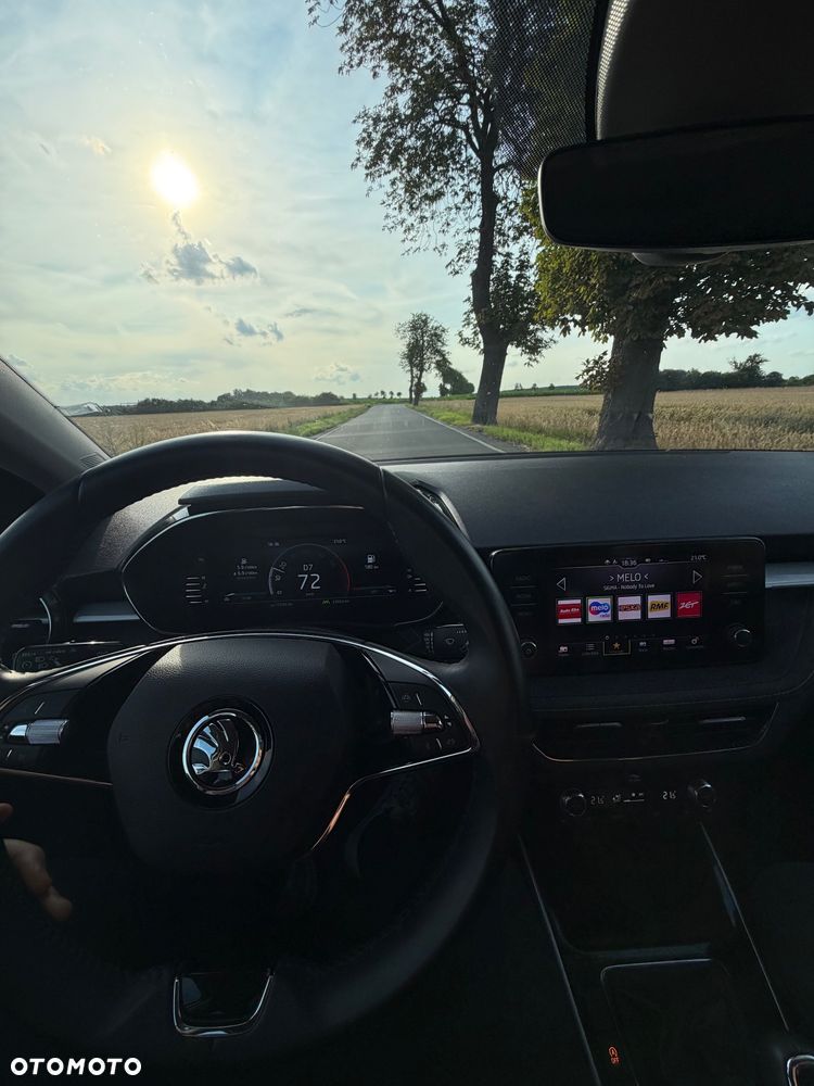 Skoda Fabia 1.0 TSI Ambition DSG - 25