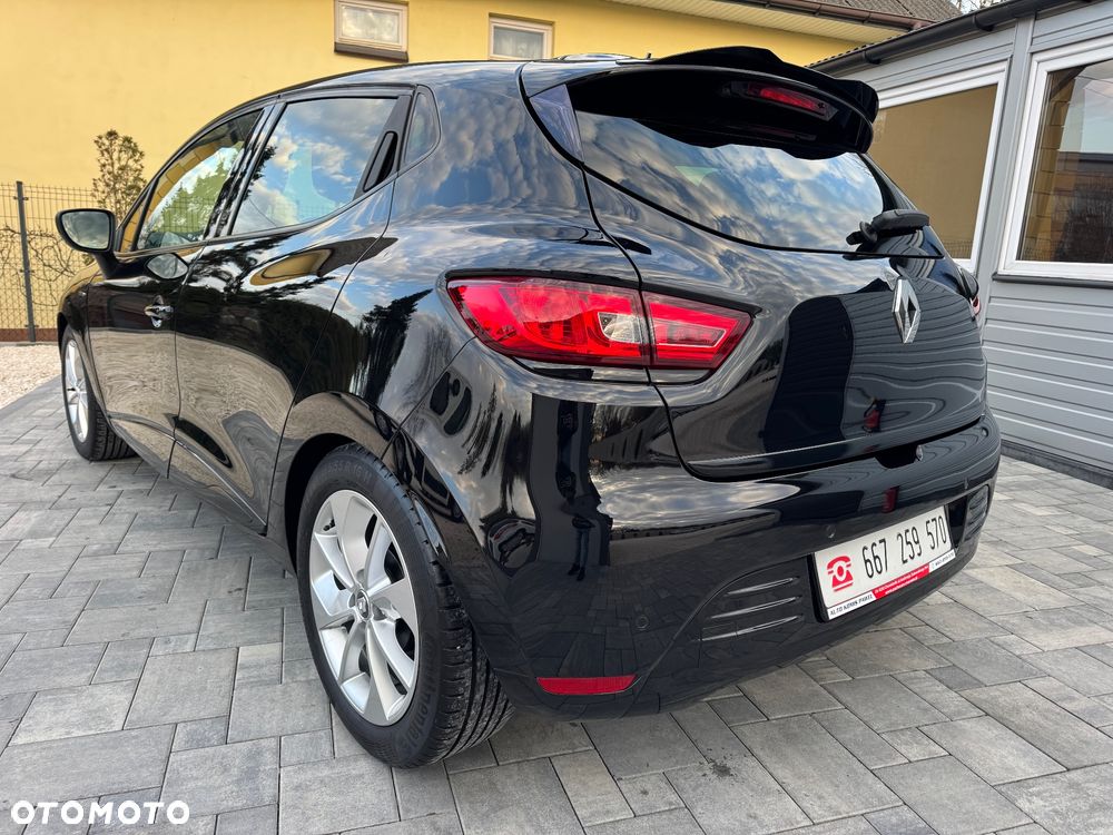 Renault Clio 1.2 16V 75 Limited - 10