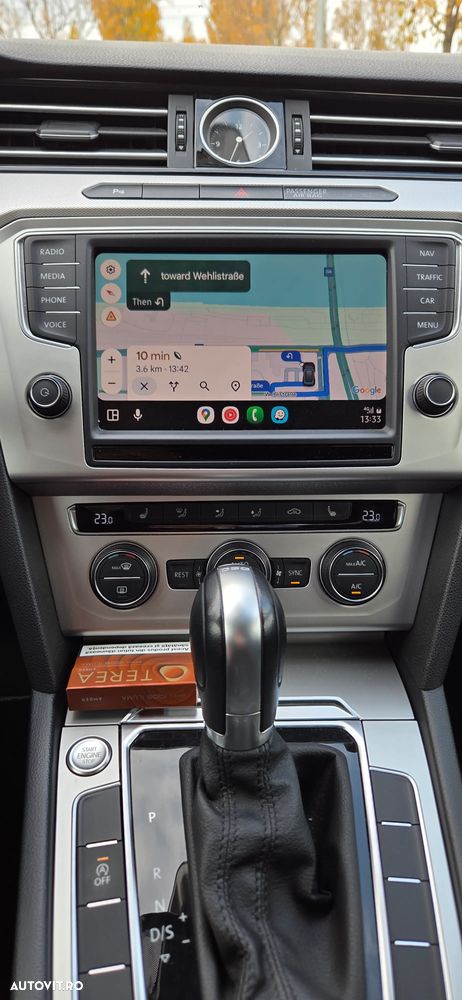 Volkswagen Passat - 26