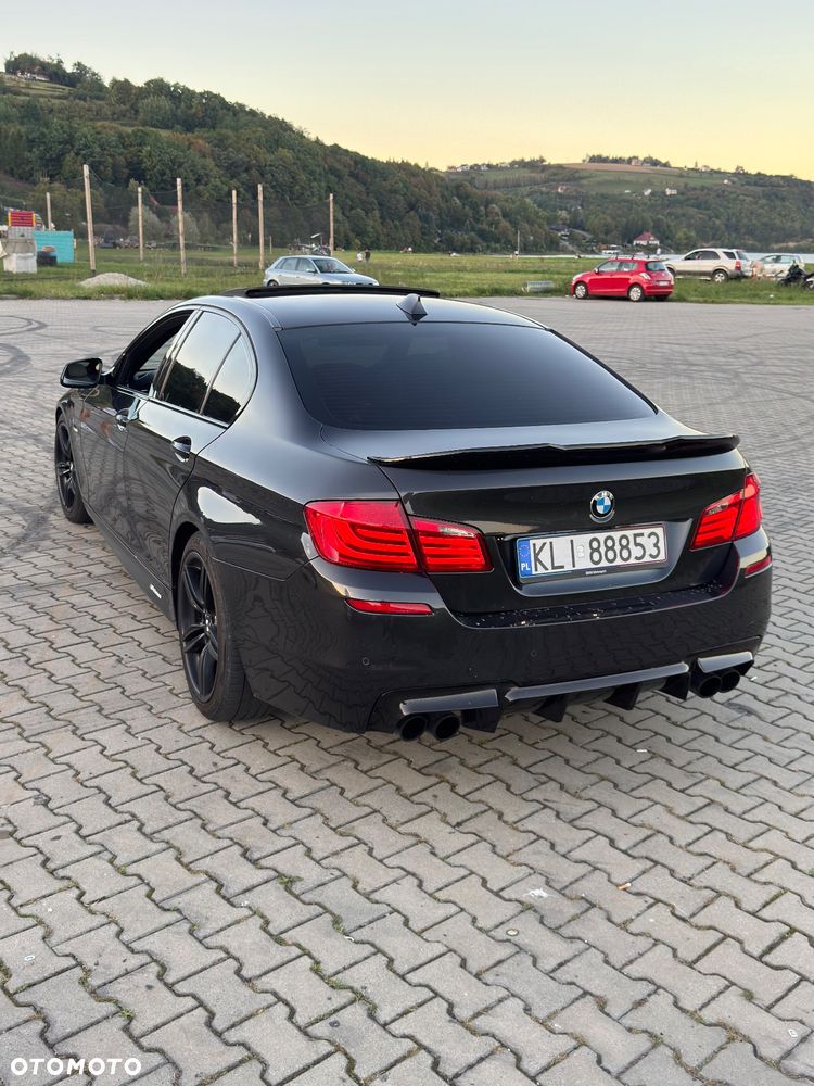 BMW Seria 5 535i xDrive - 4