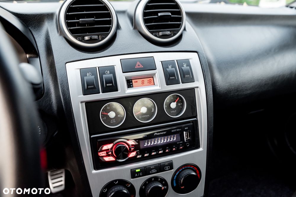 Hyundai Coupe 2.0 GLS - 31