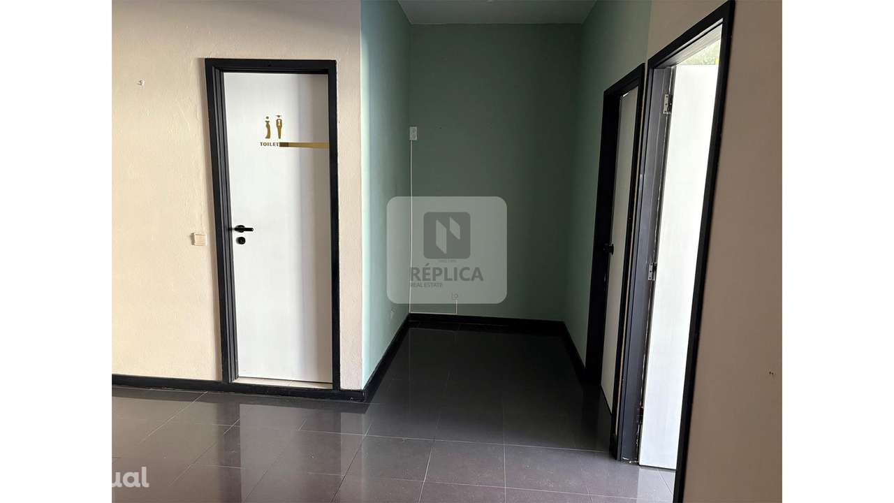 Escritório para Arrendamento na Praça da Galiza, Porto - Grande imagem: 3/8