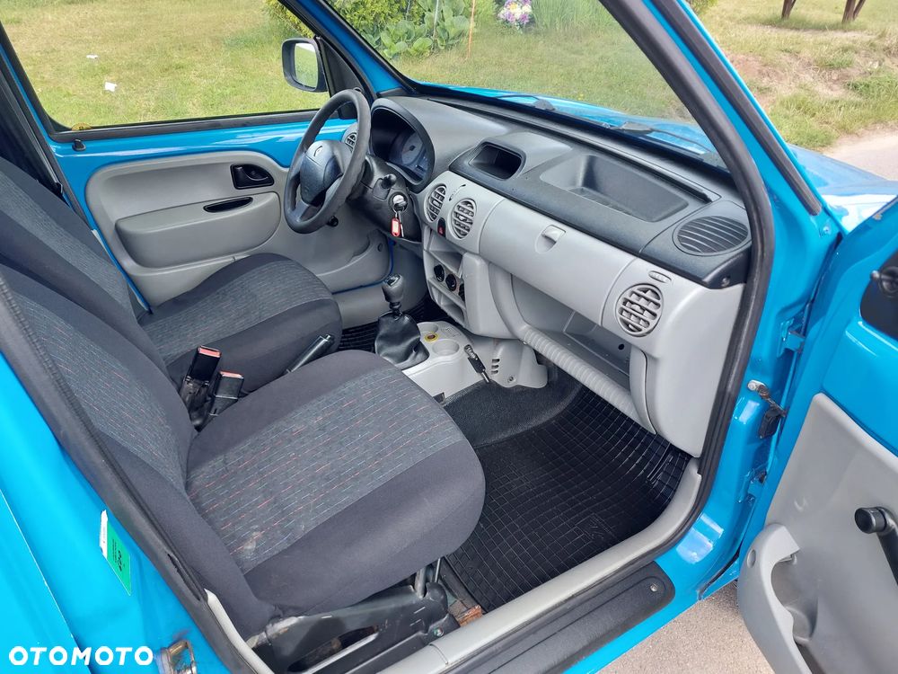 Renault Kangoo 1.6 16V Authentique 4x4 - 10