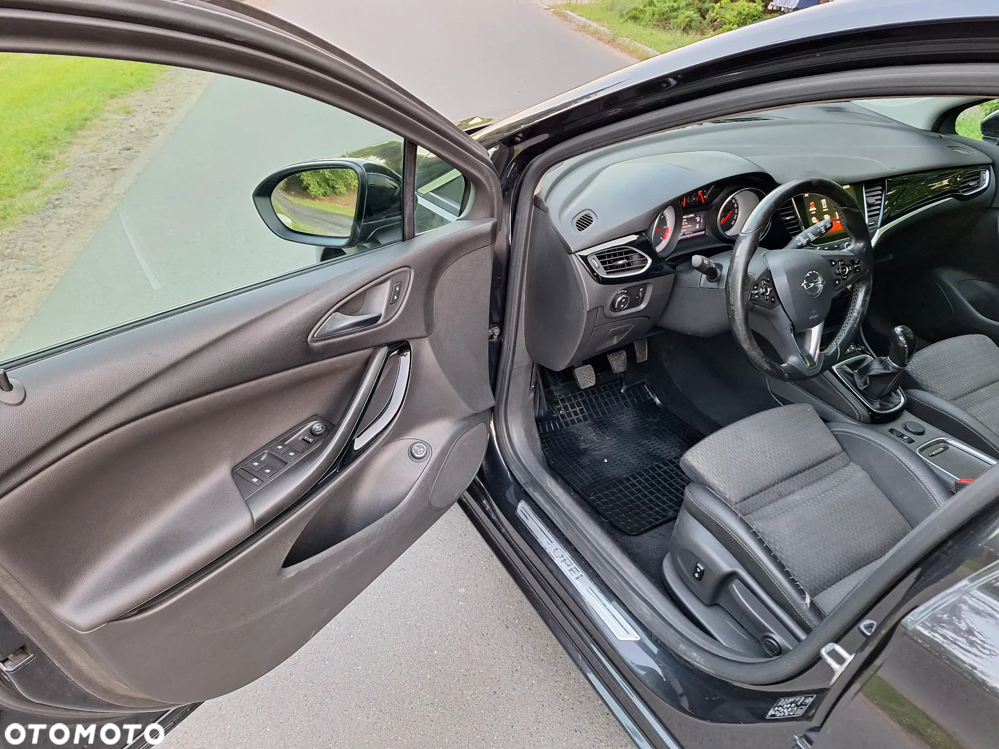 Opel Astra V 1.6 CDTI Dynamic S&S - 12