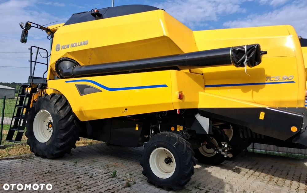 New Holland TC5.90 - 2