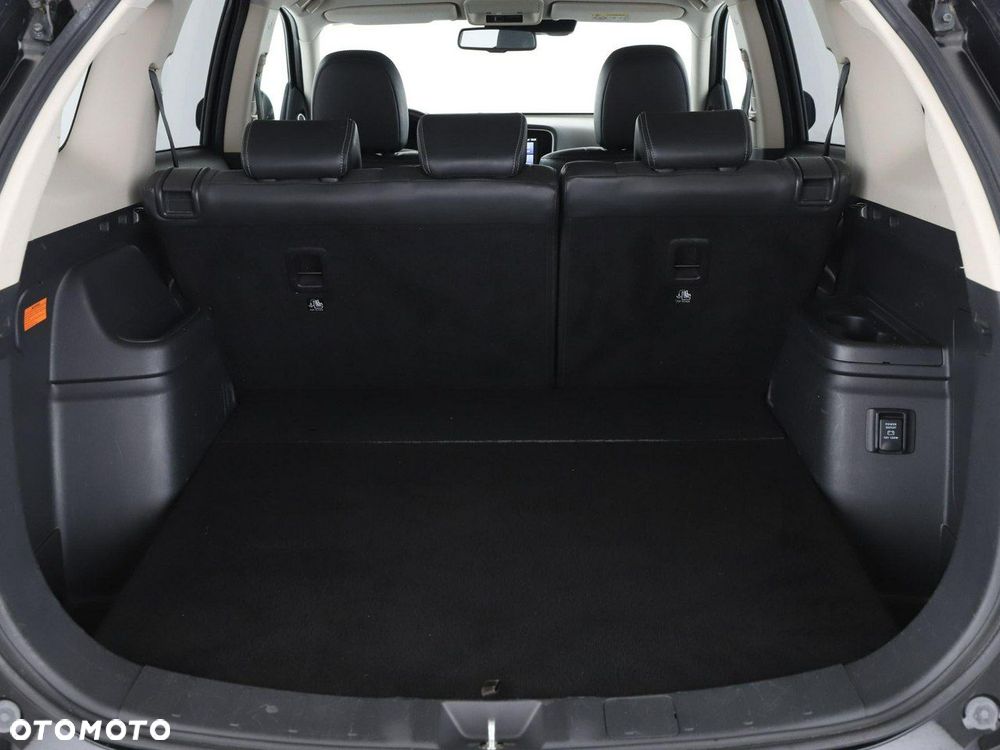 Mitsubishi Outlander 2.4 4WD - 22