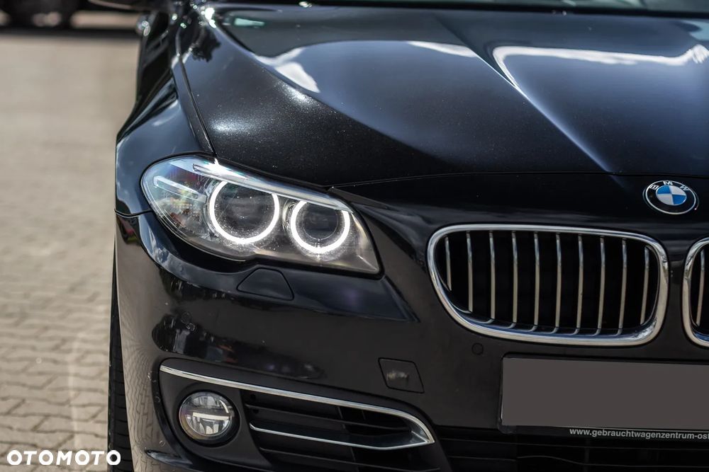BMW Seria 5 520d Luxury Line - 9