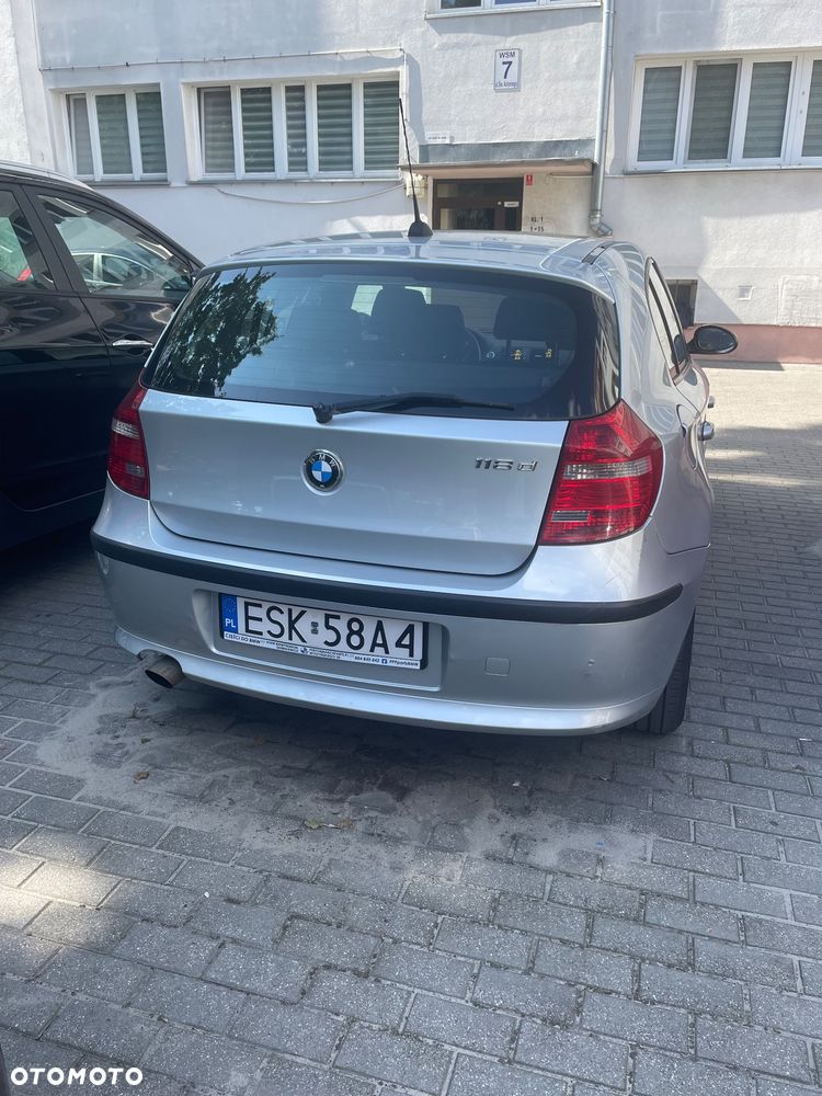 BMW Seria 1 - 2