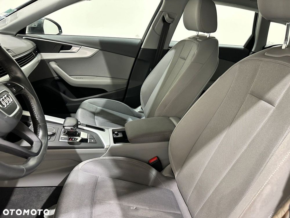 Audi A4 Avant - 22