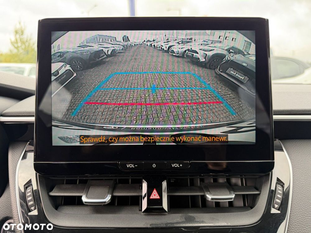 Toyota Corolla 1.8 Hybrid Comfort - 28
