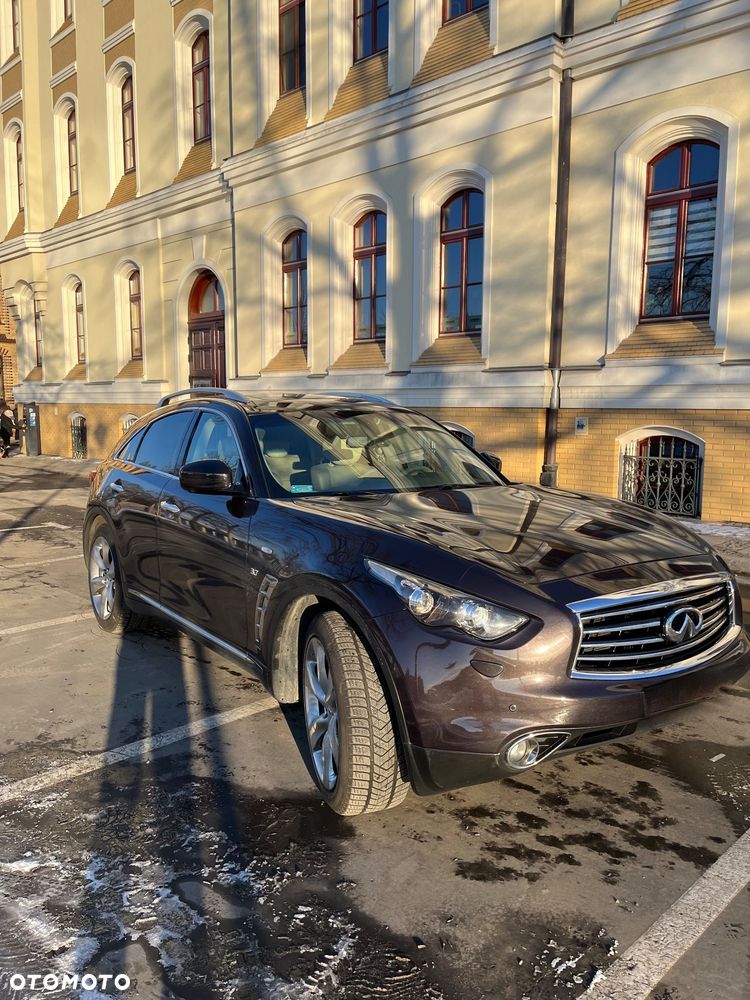 Infiniti QX70 3.7 S Premium EU6 - 38