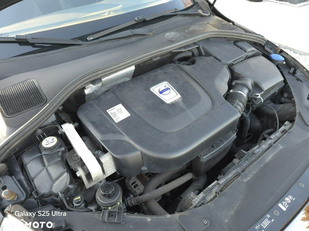 Volvo V60 D3 Momentum - 37